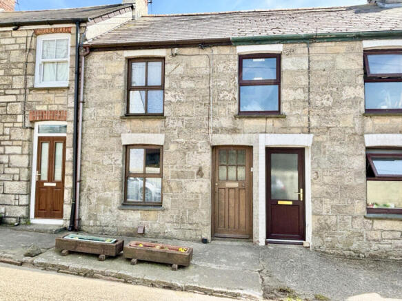2 Bedroom Detached House for Sale