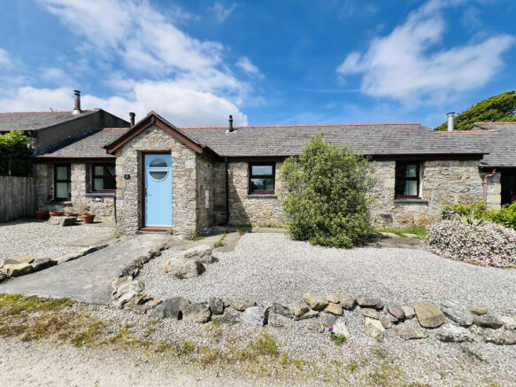 2 Bedroom Barn Conversion for Sale