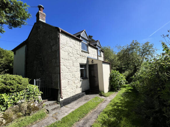 3 Bedroom Detached House for Sale