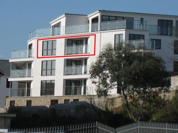 2 Bedroom Apartment for Sale