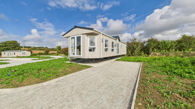 2 Bedroom Park Home for Sale