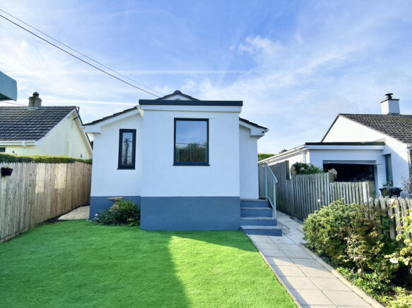 2 Bedroom Bungalow for Sale