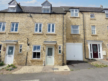 60 Dale Grove, Leyburn DL8 5GA