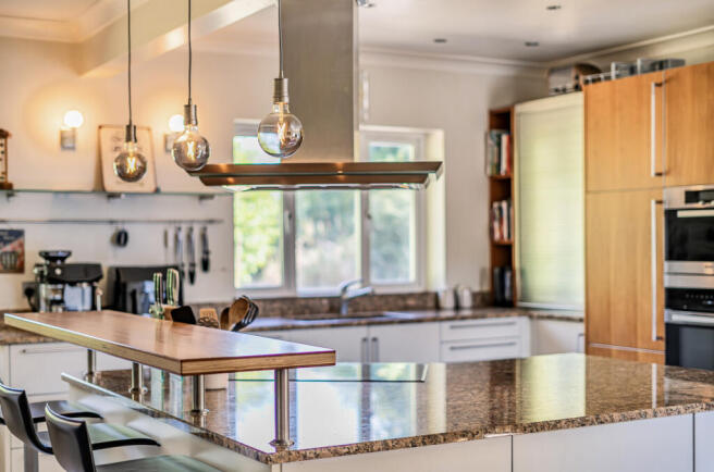 1326280196877e5eca73b1