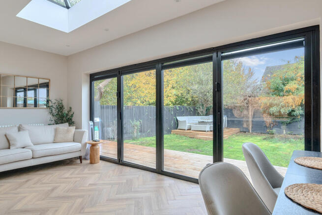 137608020690b27ff67335