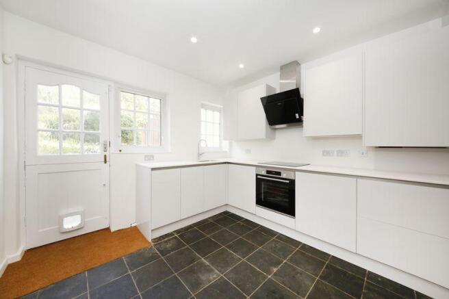 2 Bedroom Cottage For Sale In Ross Way Eltham Se9 Se9