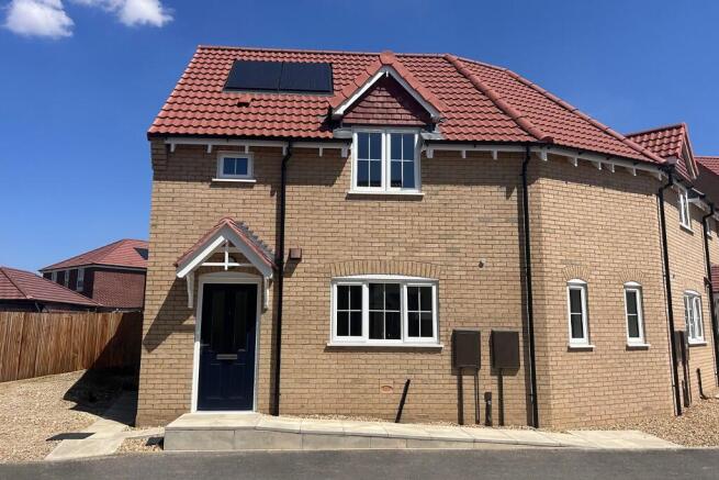 Kinross Exterior