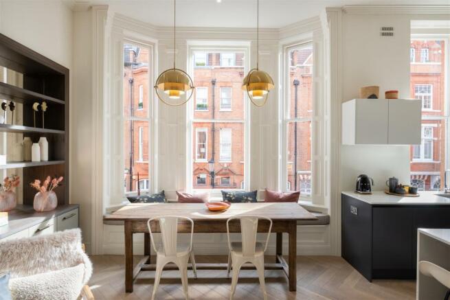 4, 8 Draycott Place Hi-7.jpg