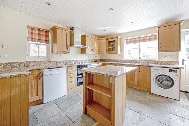 12 Park Road, Sherrington