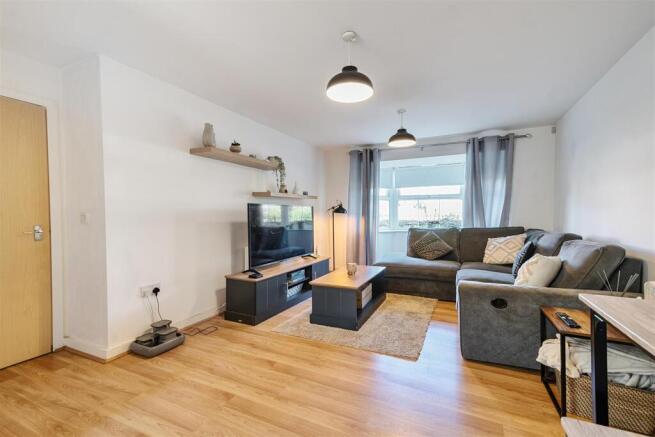 25 Alchester Court, Towcester