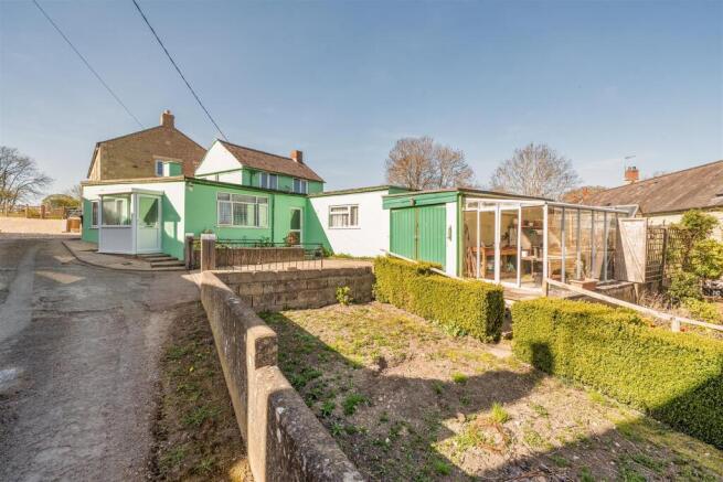 4 Grove Lane, Weston