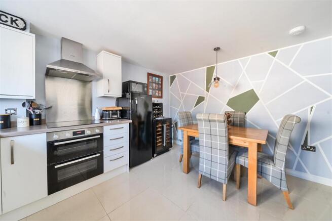 Flat 4, 10 High Street, Gayton