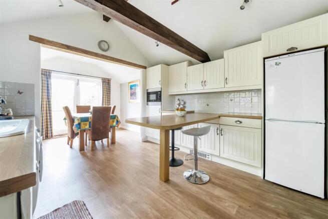 The White Cottage, 21 Wappenham Road, Abthorpe