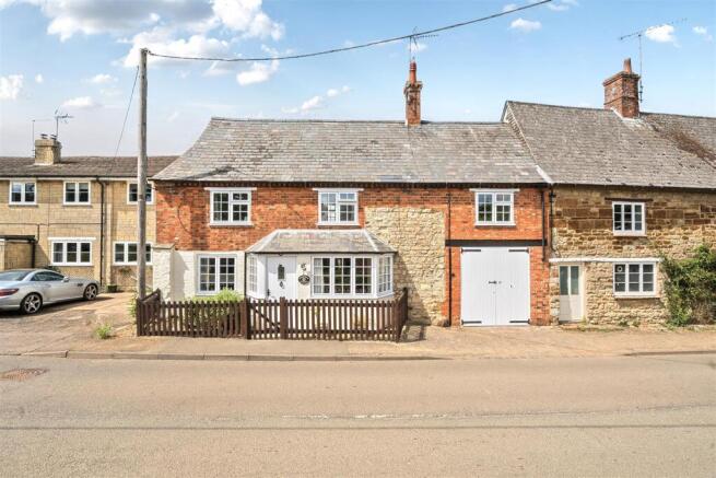Horseshoe Cottage, 17 Greenside, Wappenham (20).jp