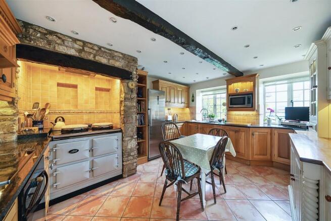 Bricklayers Cottage, 11 Careys Road, Pury End (12)