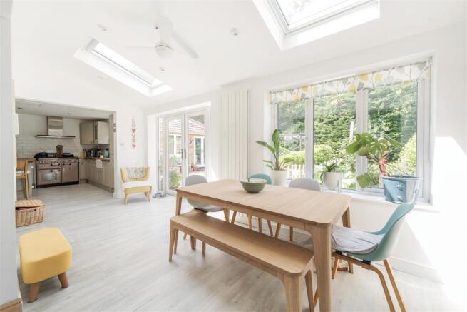 4 Old Oak Drive, Silverstone