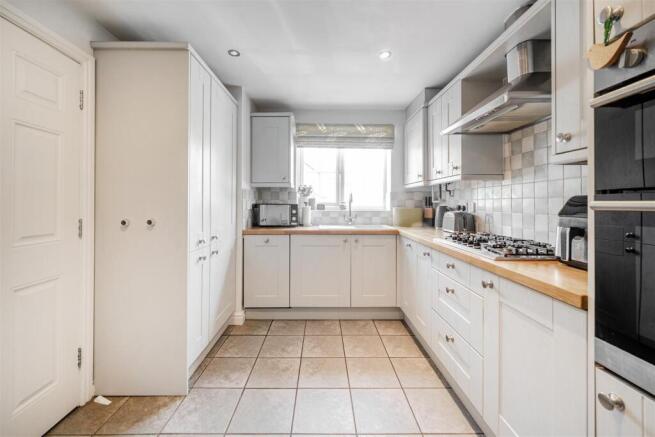 11 The Old Woodyard, Silverstone (12).jpg