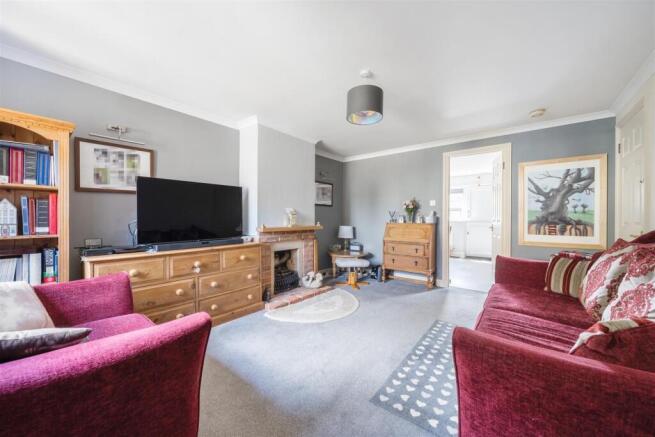 50 High Street, Whittlebury