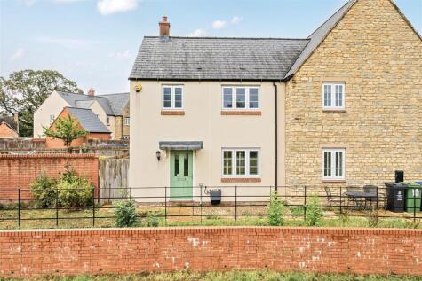 Timms Lane, Silverstone, NN12