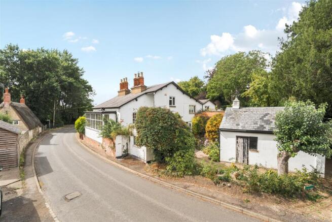 Castle Mound, 15 High Street, Lois Weedon