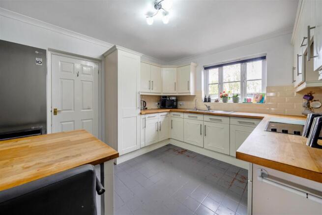 Chantry Farmhouse, Old Stratford