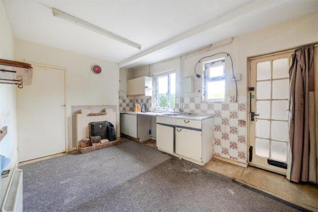 67 Main Road, Shutlanger