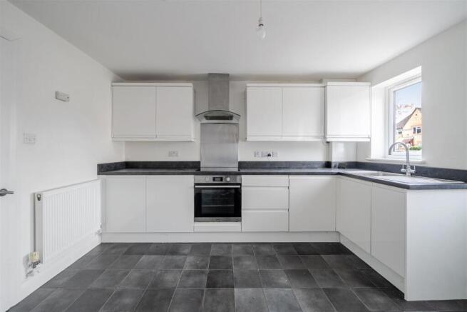 69a Johnson Avenue, Brackley (14).jpg