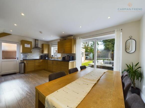 Kitchen/Dining Room