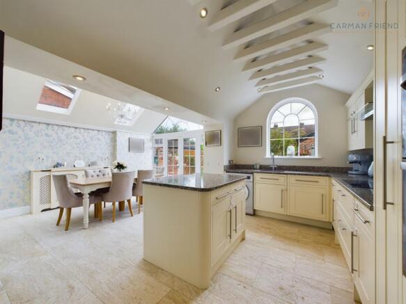 Kitchen/Dining Room