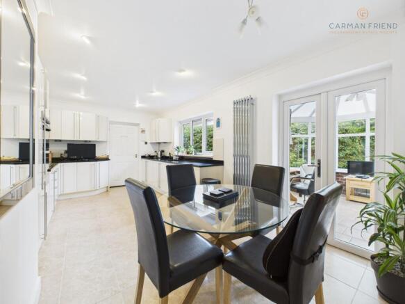 Kitchen/Dining Room