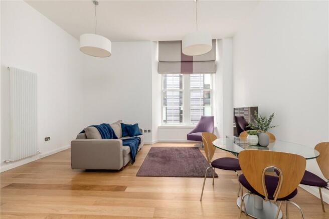 Sitting Room/Kitchen