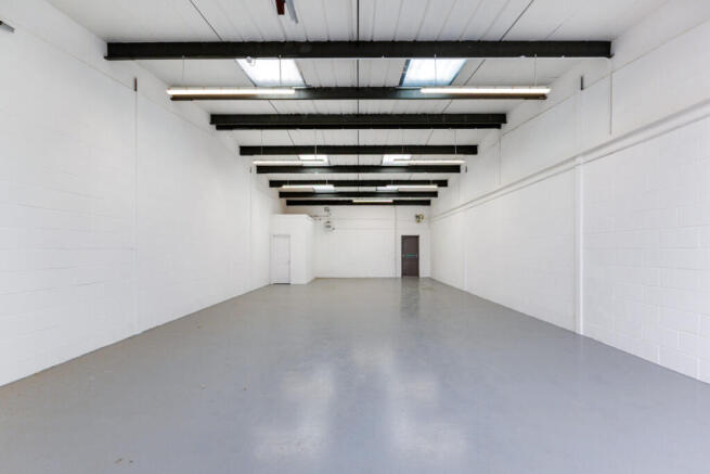 97282_Unit-A2-The-Connaught-Business-Centre-22-Willow (15)_low
