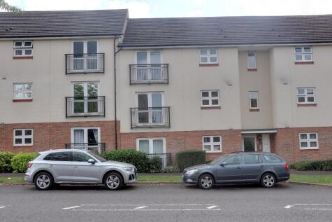 Gray Court, Stevenage, Hertfordshire, SG1