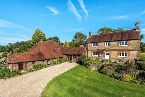 Midhurst Road, Fernhurst, Haslemere, West Sussex, GU27