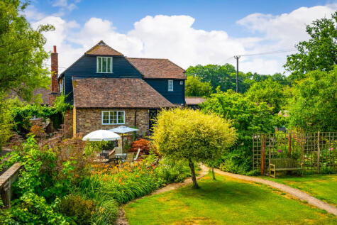 Stane Street, Slinfold, Horsham, West Sussex, RH13