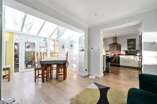 Diner/Family Room