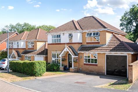 Blackberry Drive, Frampton Cotterell, Bristol, Gloucestershire, BS36