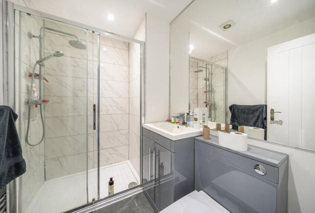 1362046-9-68e904f...