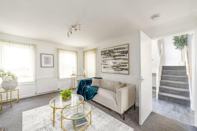 25 Whitefield Crescent-03.jpg