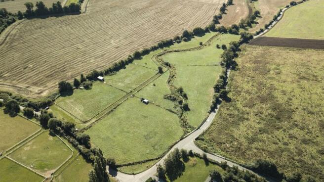 PADDOCKS