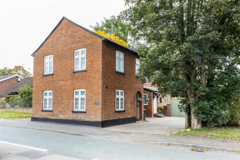 Station Road, Puckeridge