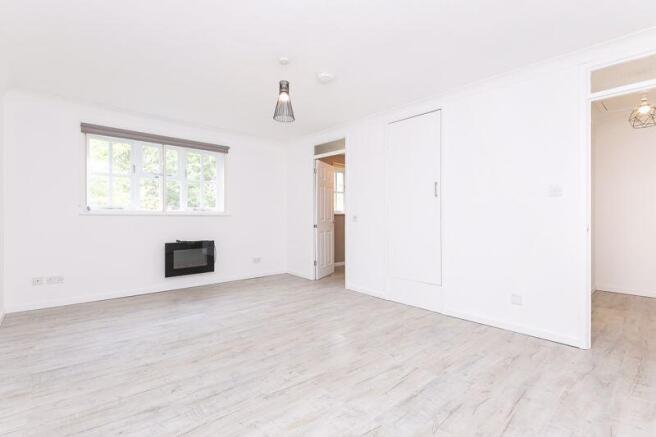 Studio Room