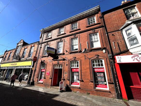 IMG_4040  EXTERNAL 2.jpg