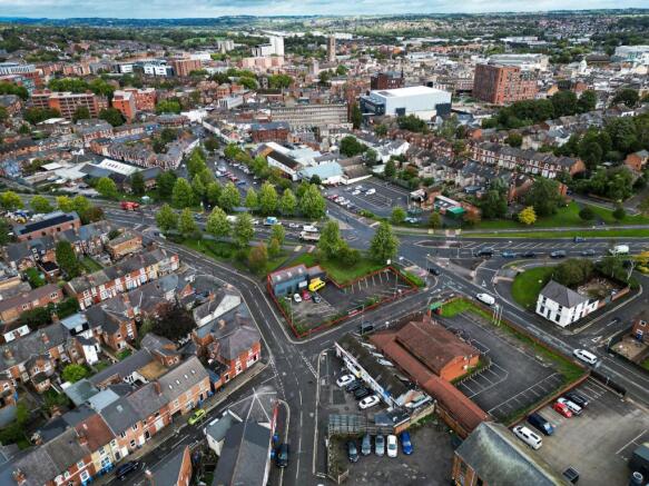 DJI_0022 red line.png