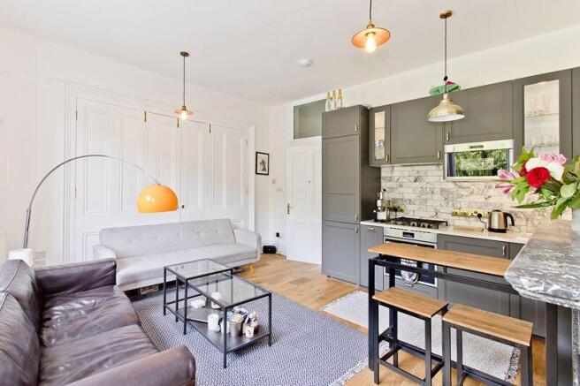 Living Room pic1