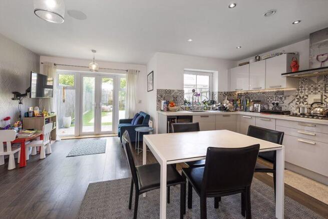 Kitchen-Breakfast Room