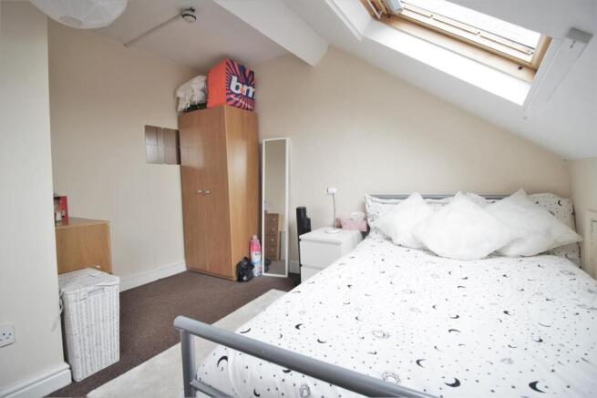 Student-accommodation-sheffield - Bedroom 4 1.JPG