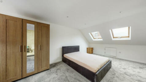 Ealing - 2 bedroom flat for sale