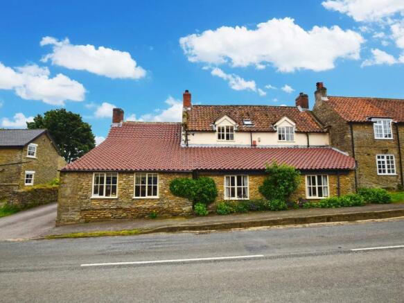 Pub For Sale In The Anvil Inn Main Street Sawdon Scarborough