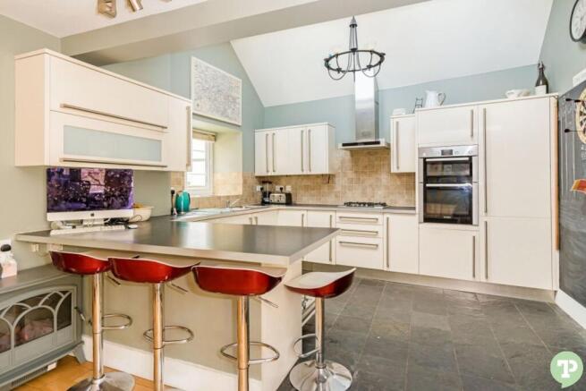 Vaulted kitchen
